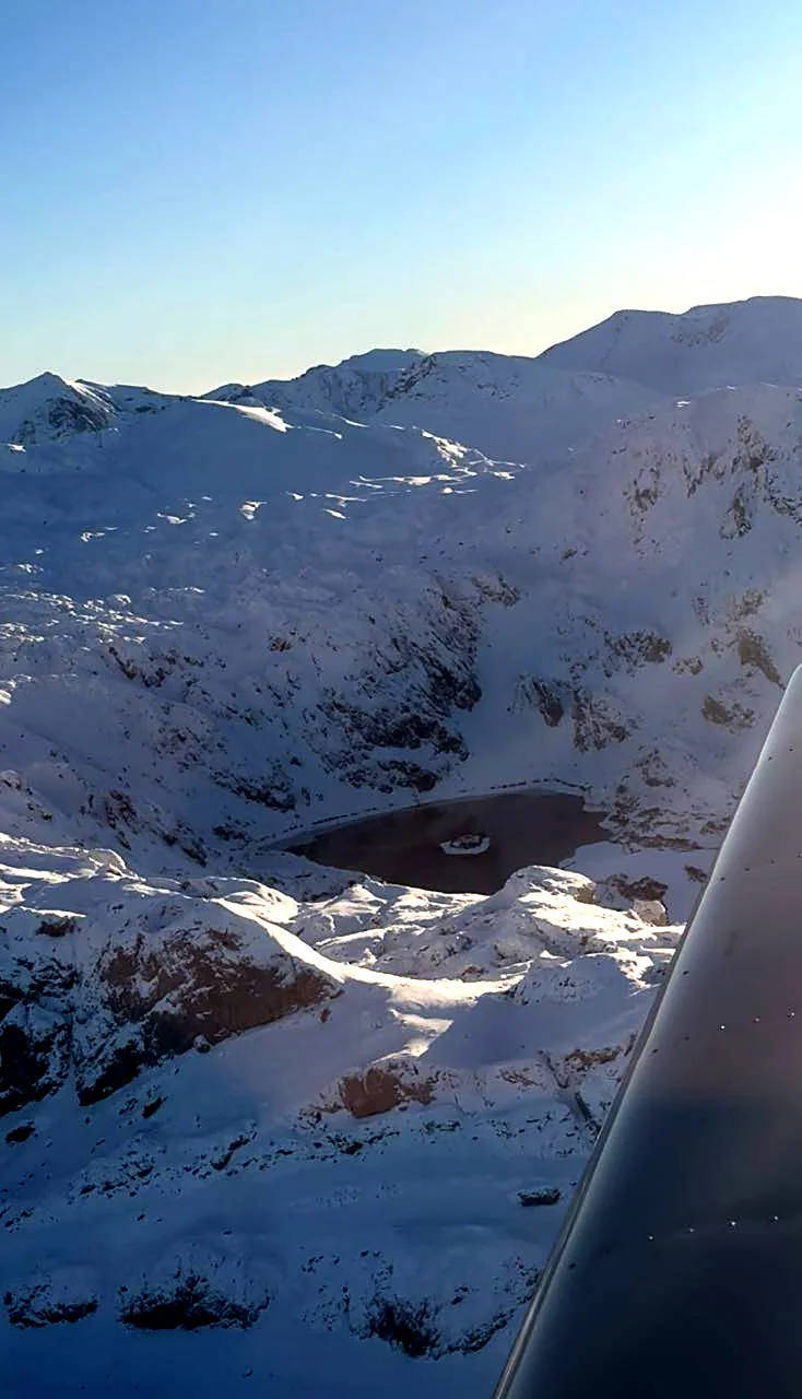 Los lagos de Somiedo vistos desde el aire